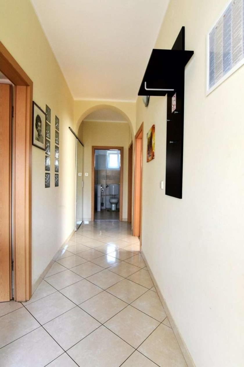With A Parking Space - 22565 Apartment Umag