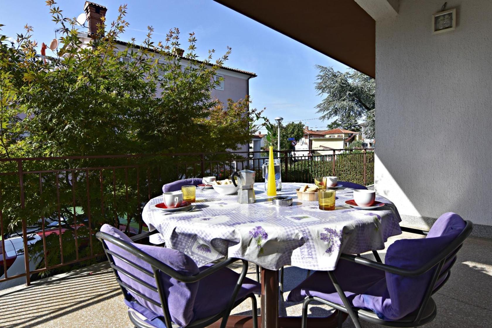 With A Parking Space - 22565 Apartment Umag