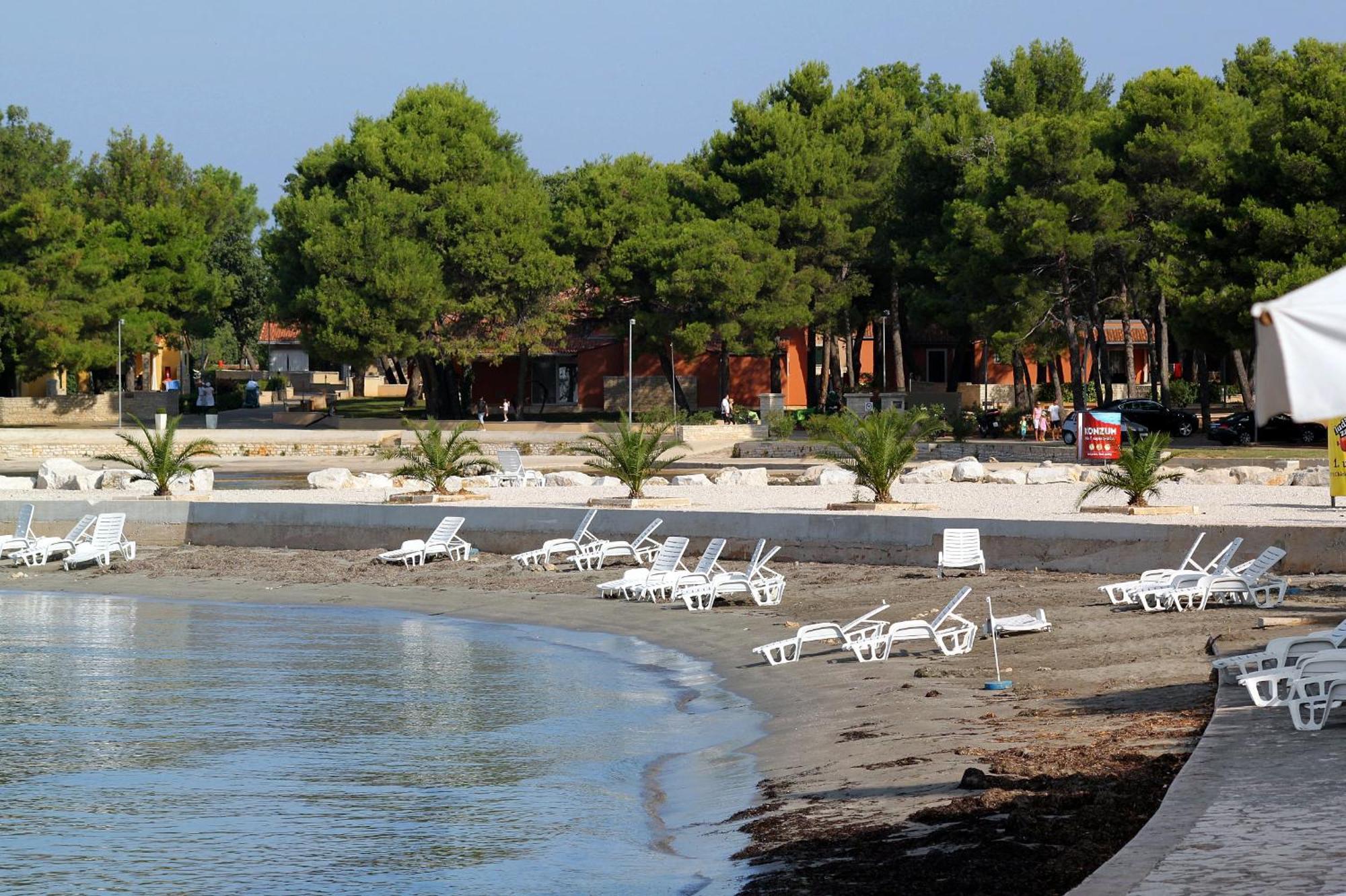 With A Parking Space - 22565 Apartment Umag